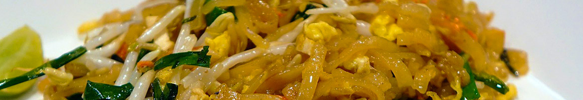 Eating Asian Fusion Thai Vegetarian at Thai Curry restaurant in Gresham, OR.
